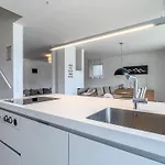 Lägenhet Luxus Poolblick - Mit Eigener Sauna By Interhome Seefeld in Tirol