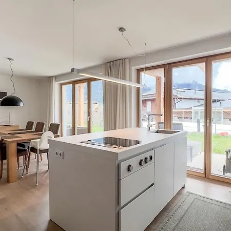 Luxus Poolblick - Mit Eigener Sauna By Interhome דירה