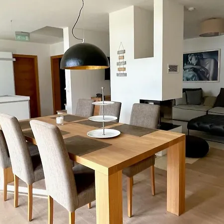 דירה Luxus Poolblick - Mit Eigener Sauna By Interhome זיפלד אין טירול