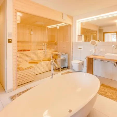 Luxus Poolblick - Mit Eigener Sauna By Interhome Apartment Seefeld in Tirol