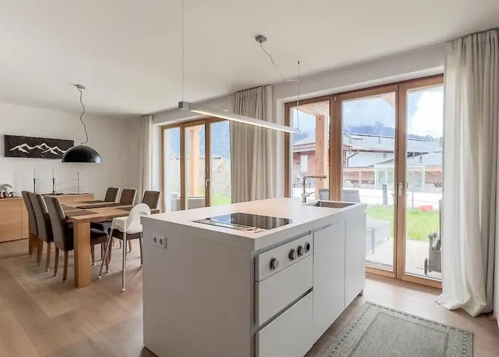 Luxus Poolblick - Mit Eigener Sauna By Interhome Appartement