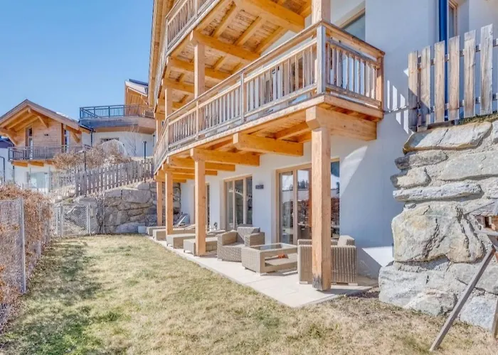 Luxus Poolblick - Mit Eigener Sauna By Interhome