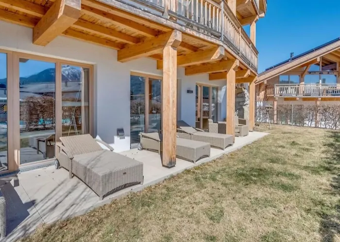 Luxus Poolblick - Mit Eigener Sauna By Interhome Seefeld in Tirol